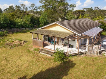Clear the Site. Start Fresh. 1077sqm to Work With