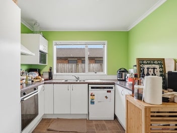 Well Fenced Four Bed Family Gem