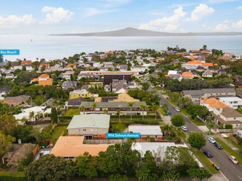 Modern. Freehold. Mission Bay Timeless Appeal.