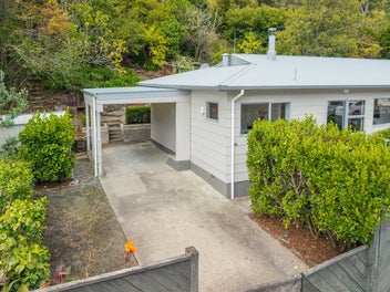 Location, Style and Garden - Be Quick!