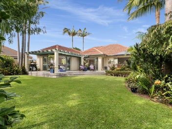 Private Oasis Near Waterfront