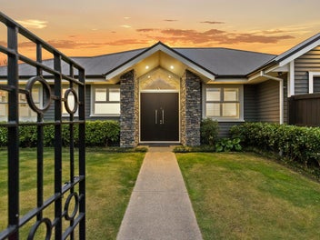 Ultimate Merivale Family Living