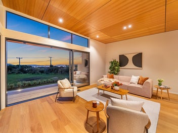 ACT NOW! THIS BRAND NEW LUXURY HOME WON'T LAST