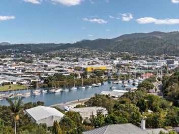 Elevated Site With Architectural Possibilities