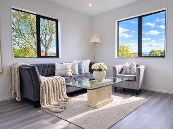 5 x 3 & 4 bedroom stand-alone homes!