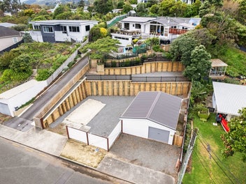 Room to Work, Store, Park or Build!