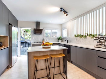 $50,000 PRICE DROP ALL OFFERS CONSIDERED, ACT NOW!
