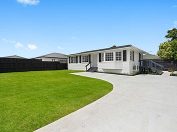 Just Move In! Modern Renovated Family Home