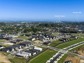 Aurora Stage 5 - Build Your Place in Peacocke