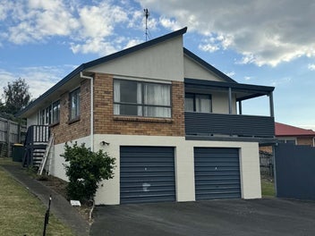 Image 1 of 30