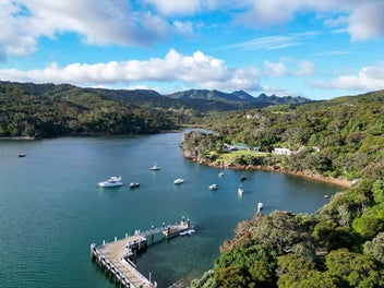 The Lodge - Great Barrier Lodge - Aotea