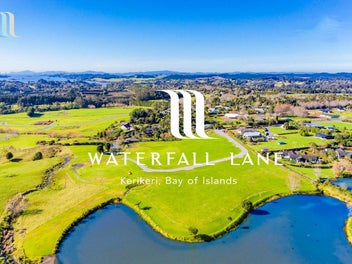 PRIVATE EXCLUSIVE ENCLAVE LAKESIDE & RURAL VIEWS