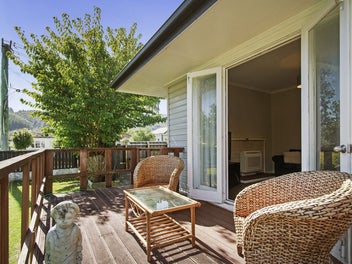 A Leisurely Stroll to Upper Hutt CBD