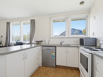 Big Lawn, Easy Living, A Well Sorted Setup