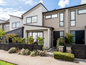 Secure Double Hobsonville Point School Zone