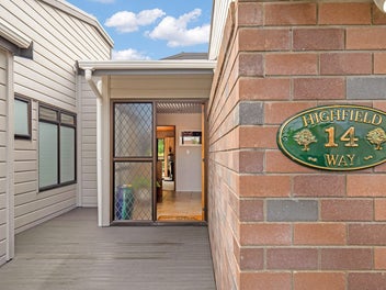 Tranquil Maunu Home with Native Bush Setting