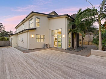 Spacious Family Home with Light & Flow
