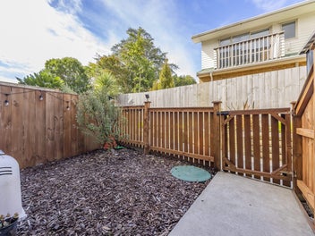 Affordable Nearly New 3 Bed, 3 Bath Living