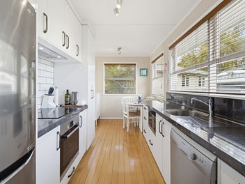 Perfectly Positioned in Perth Place