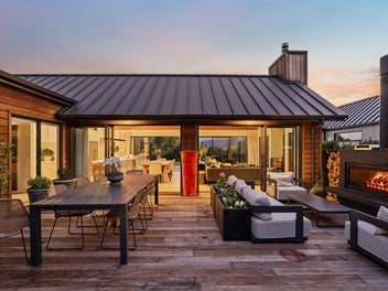 Sun on one side, Cecil Peak on the other