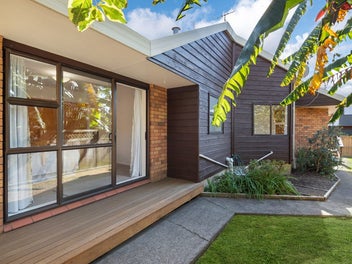 Rare First Offering - Deceased Estate