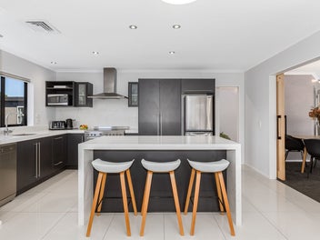 Entertain, Relax & Enjoy! AUCTION