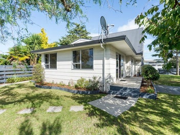 Sun Soaked Family Haven