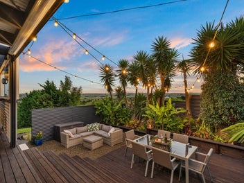 Luxury, location, and endless horizons