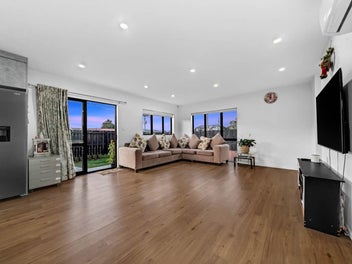 Corner-site, Cozy and Comfortable living