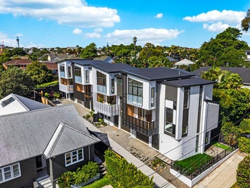 Premium Ponsonby Townhouse. Motivated Vendor.