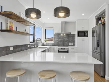 Sunny, Spacious and Ready for Its Next Family