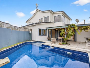 Builders, Investors & Experienced Buyers