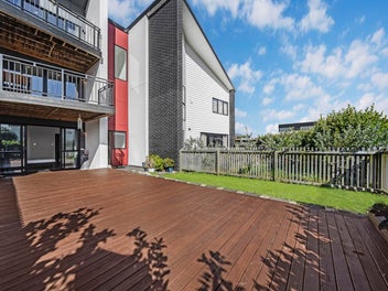 Contemporary Living with Space, Privacy&Effortless