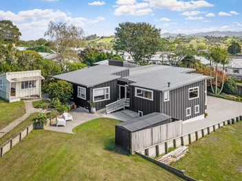 Central convenience, private retreat