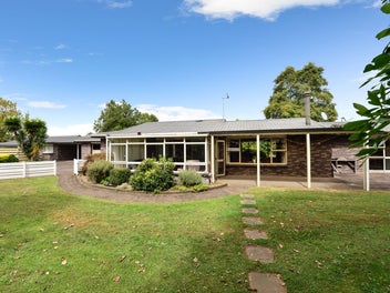 Make yourself the lucky one...