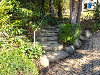 Space, Sun & Lifestyle In Sawyers Bay