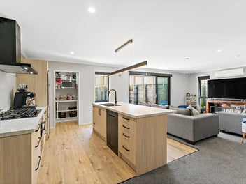 Basically Brand New - Vendor Says Sell FAST