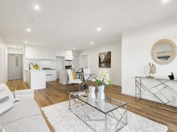 Present all offers! Brand new & must be sold.