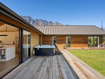 Family living in a quiet, private setting