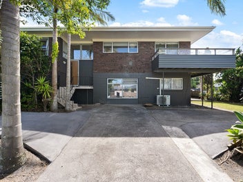 Home and Income - 1970s Retro Classic