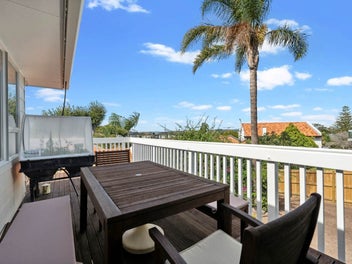 Relaxed Living Close to Parks and Coastal Walks