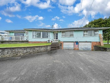 Corner Site Gold - RC for 6 Homes on 812 m2