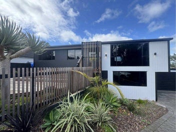 Image 1 of 22