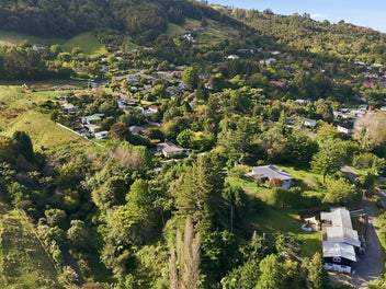 Rare Mountain Road Opportunity