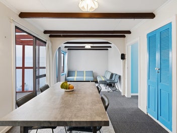 Sunny, easy living with genuine value