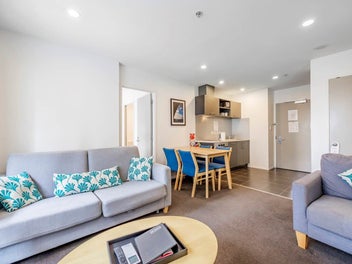 Affordable CBD 2 Bed + 2 Bath