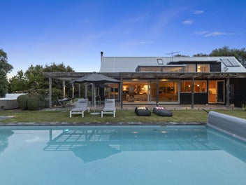 Architectural elegance meets equestrian excellence