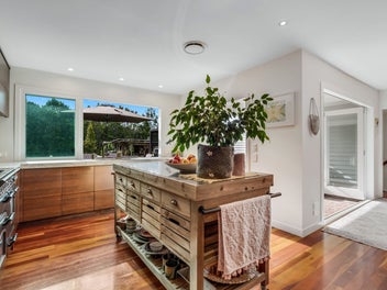 Your Riverside Sanctuary!