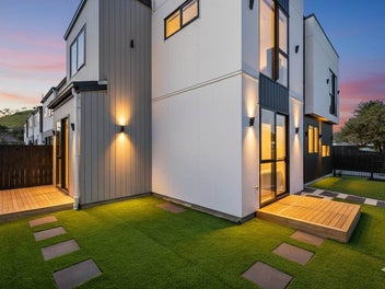 Modern Standalones Premium Mangere Bridge Location