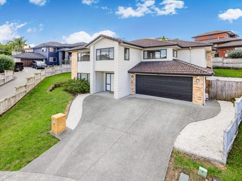 Well-maintained 5 bedrooms in Mission Heights